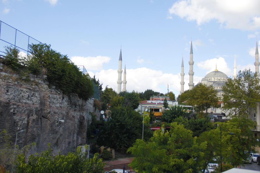 Hotel Erguvan - Special Category Стамбул Экстерьер фото